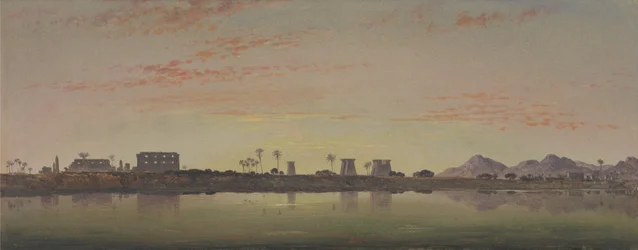 Pylônes à Karnak, les montagnes thébaines au loin